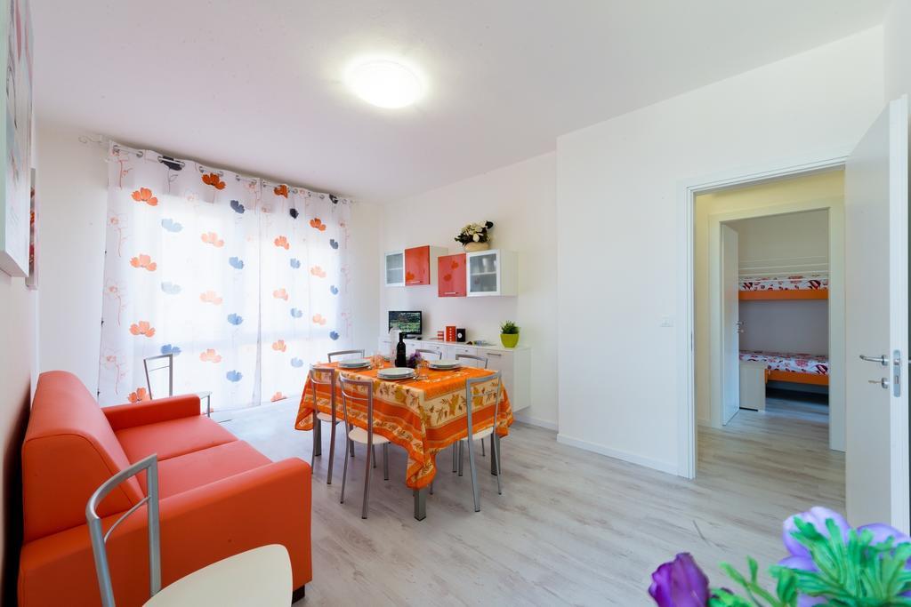 Villa Renza ビビオーネ 部屋 写真